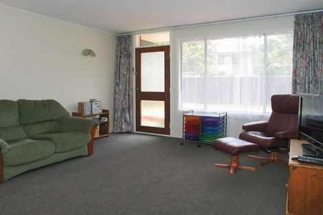 Photo of property in 5/35 Mana Esplanade, Paremata, Porirua, 5026