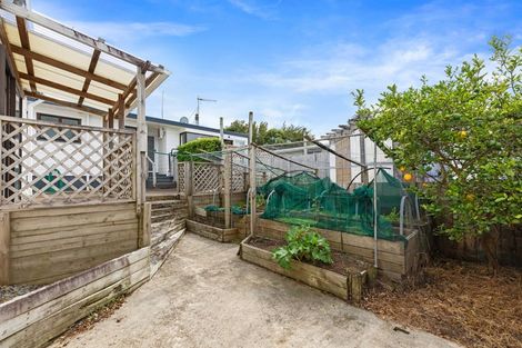 Photo of property in 4 Slade Street, Greerton, Tauranga, 3112