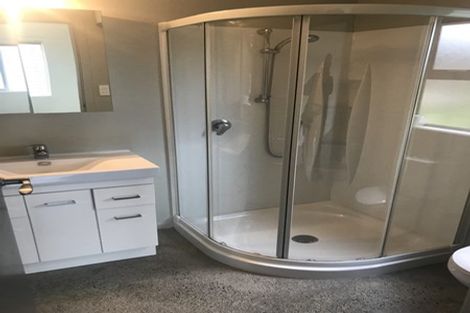 Photo of property in 65 Breaker Bay Road, Breaker Bay, Wellington, 6022