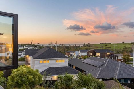 Photo of property in 7 Hopetea Street, Long Bay, Auckland, 0630