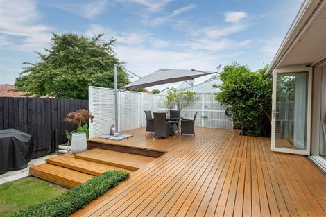 Photo of property in 6a Kilsythe Place, Bishopdale, Christchurch, 8053