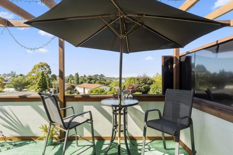 Photo of property in 70a Sutherland Road, Brookfield, Tauranga, 3110