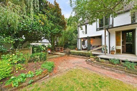 Photo of property in 39a Whitemans Road, Silverstream, Upper Hutt, 5019