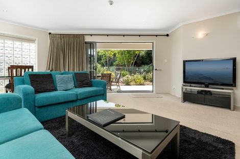 Photo of property in 102/178 Marine Parade, Mount Maunganui, 3116