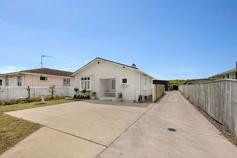 Photo of property in 58 Polson Street, Castlecliff, Whanganui, 4501