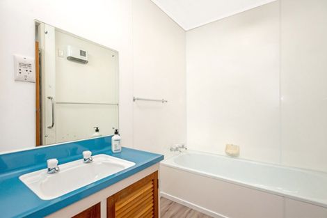 Photo of property in 1 Stevenson Lane, Kaiti, Gisborne, 4010