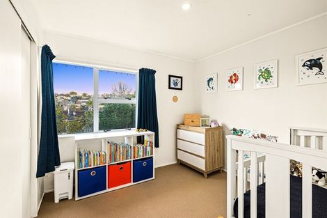 Photo of property in 3/63 College Road, Northcote, Auckland, 0627