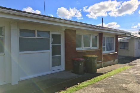 Photo of property in 22 Grande Vue Road, Hillpark, Auckland, 2102