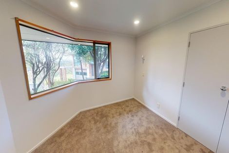 Photo of property in 34 Kilkenny Place, Fitzherbert, Palmerston North, 4410
