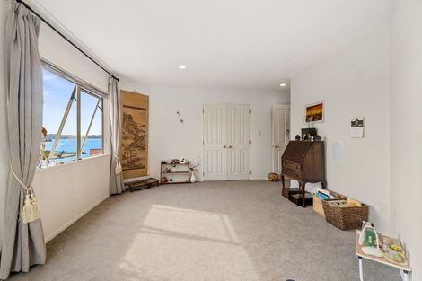 Photo of property in 29 Ferntree Terrace, West Harbour, Auckland, 0618