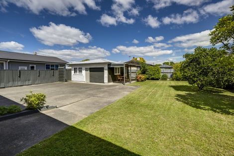 Photo of property in 38 Puketapu Road, Taradale, Napier, 4112