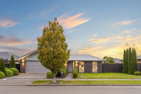 Photo of property in 37 Greenwich Street, Halswell, Christchurch, 8025