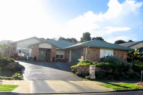 Photo of property in 36 Cairnsvale Rise, Manurewa, Auckland, 2105