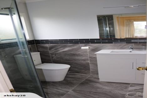 Photo of property in 126a Whitney Street, New Windsor, Auckland, 0600