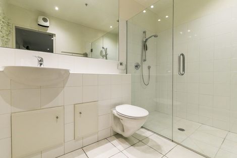 Photo of property in Wall Street On Lambton, 6/326 Lambton Quay, Wellington Central, Wellington, 6011