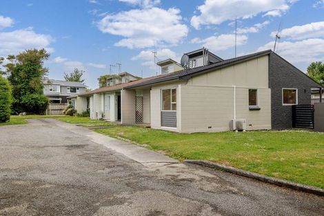 Photo of property in 19b Churchill Avenue, Hokowhitu, Palmerston North, 4410