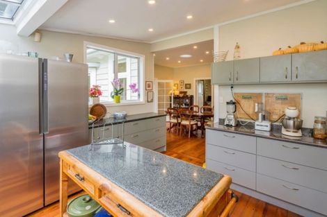 Photo of property in 71 Valley Road, Paraparaumu, 5032