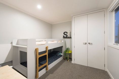 Photo of property in 2 Allen Road, Mount Wellington, Auckland, 1060