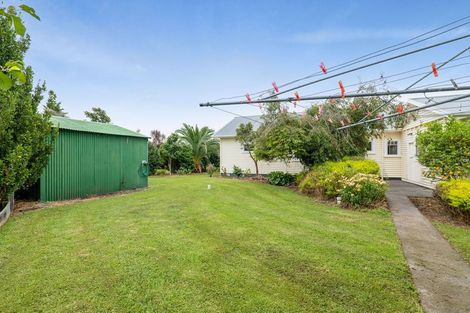 Photo of property in 3 Cross Street, Lepperton, New Plymouth, 4373