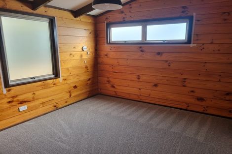 Photo of property in 26 Kauri Road, Stanmore Bay, Whangaparaoa, 0932