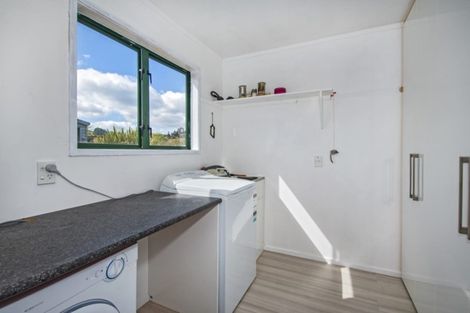 Photo of property in 56 Valley Road, Hikurangi, 0114