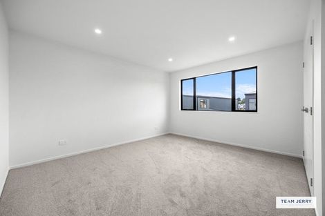 Photo of property in 38 Stableford Crescent, Opaheke, 2113