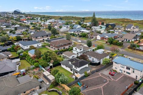 Photo of property in 124b Dickson Road, Papamoa Beach, Papamoa, 3118