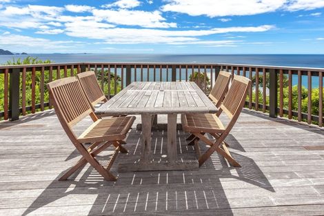 Photo of property in 57 Motuhoa Road, Tairua, 3508