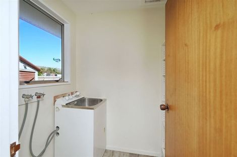 Photo of property in 32 Portman Street, Woolston, Christchurch, 8062