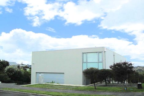 Photo of property in 21 Clansman Terrace, Gulf Harbour, Whangaparaoa, 0930