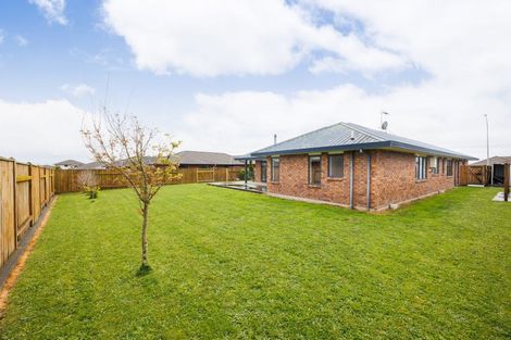 Photo of property in 186 Pacific Drive, Fitzherbert, Palmerston North, 4410