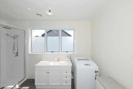 Photo of property in 35 Hei Hei Road, Hei Hei, Christchurch, 8042