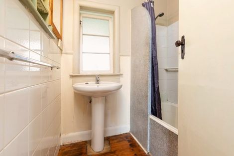 Photo of property in 1302 Dominion Road, Mount Roskill, Auckland, 1041