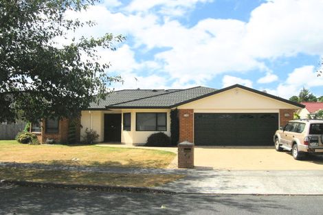 Photo of property in 42 Clearwater Terrace, Brown Owl, Upper Hutt, 5018