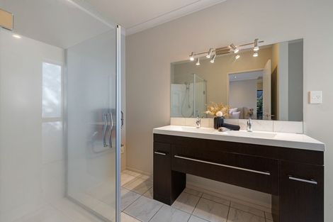 Photo of property in 64 Te Huia Drive, Flagstaff, Hamilton, 3210