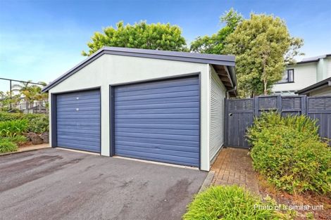 Photo of property in 23/2 Armoy Drive, East Tamaki, Auckland, 2016