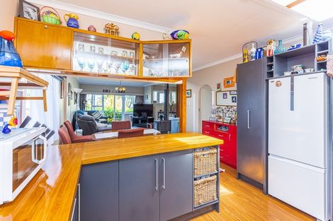 Photo of property in 21 Titoki Street, Castlecliff, Whanganui, 4501