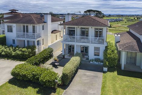 Photo of property in 285 Pinecrest Drive, Gulf Harbour, Whangaparaoa, 0930