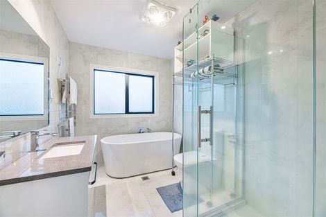 Photo of property in 216c Metcalfe Road, Ranui, Auckland, 0612