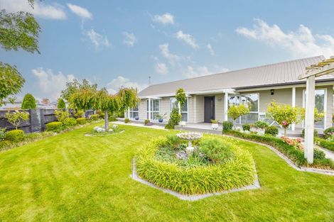 Photo of property in 31 Fife Crescent, Tamatea, Napier, 4112