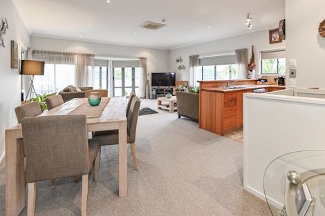 Photo of property in 17/4 Havelock Road, Havelock North, 4130