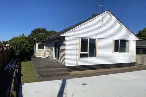 Photo of property in 18 Bedford Street, Fitzroy, New Plymouth, 4312