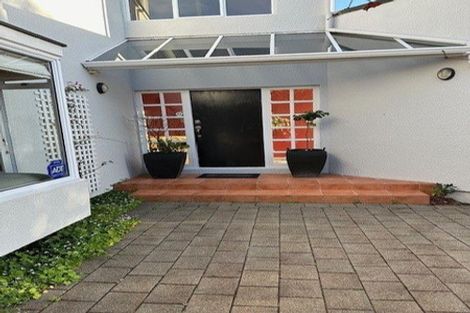 Photo of property in 1a Tui Crescent, Waikanae, 5036