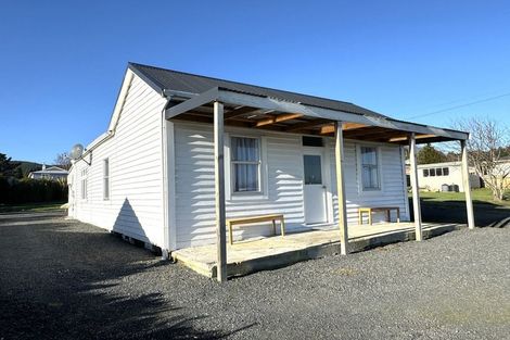 Photo of property in 86 Salcombe Street, Kaitangata, 9210
