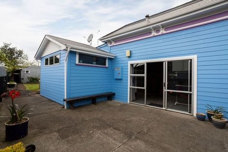 Photo of property in 18 Princess Street, Dannevirke, 4930