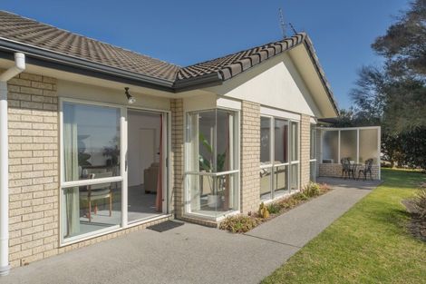 Photo of property in 36 Bell Common Close, Bethlehem, Tauranga, 3110