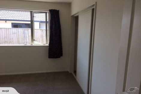 Photo of property in 218 Wainoni Road, Avondale, Christchurch, 8061