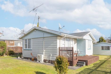 Photo of property in 22 Thompson Street, Tokoroa, 3420