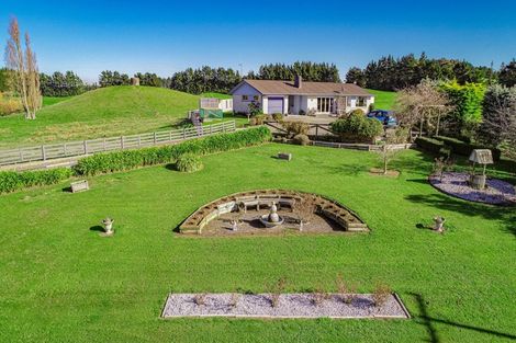 Photo of property in 52 Donghi Road, Ormondville, Dannevirke, 4977