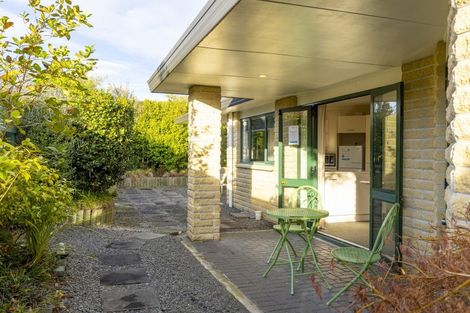 Photo of property in 30 Fairview Terrace, Waipahihi, Taupo, 3330